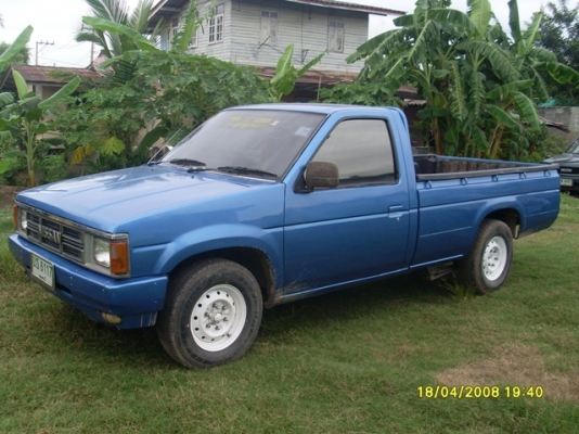 ขาย Nissan Big-m สภาพพร้อมใช้  100\% ราคา83,000 บาท