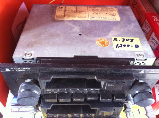 ขายวิทยุติดรถโบราณ เรโทร คลาสสิค สวยๆหลายตัว ราคาถูก ขายวิทยุติดรถโบราณ เรโทร คลาสสิค สวยๆหลายตัว ราคาถูก