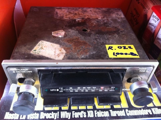 ขายวิทยุติดรถโบราณ เรโทร คลาสสิค สวยๆหลายตัว ราคาถูก ขายวิทยุติดรถโบราณ เรโทร คลาสสิค สวยๆหลายตัว ราคาถูก