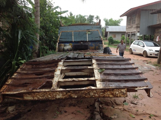 ขาย รถบรรทุก หัวยาว 1 เพลา พวงมาลัยพาวเวอร์ ท้ายลาด ขาย รถบรรทุก หัวยาว 1 เพลา พวงมาลัยพาวเวอร์ ท้ายลาด