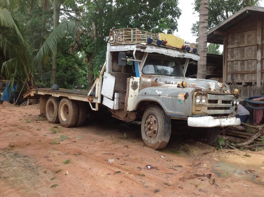 ขาย รถบรรทุก หัวยาว 1 เพลา พวงมาลัยพาวเวอร์ ท้ายลาด