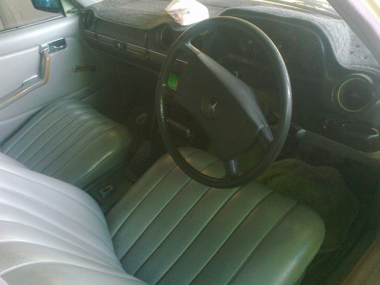 ขายรถBENZ123 ราคาถูกๆ วิ่งทางไกลได้เลย