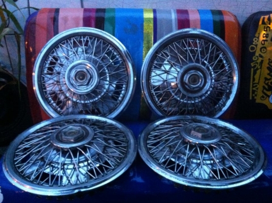 ฝาครอบล้อ สแตนเลส รถอเมริกัน ขอบ14