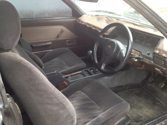 ขายToyota collora TE71 liftback เหลี่ยมใหญ่ รถปี 83 ขายToyota collora TE71 liftback เหลี่ยมใหญ่ รถปี 83