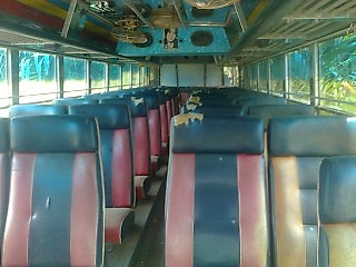 ขายรถบัสพัดลม HINO คัสซี BX320-40693 เครื่อง HINO EM700-40900 150 แรงม้า ยาว 10.50 เมตร 45 ที่นั่ง ราคา 200000