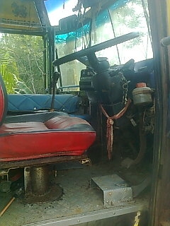 ขายรถบัสพัดลม HINO คัสซี BX320-40693 เครื่อง HINO EM700-40900 150 แรงม้า ยาว 10.50 เมตร 45 ที่นั่ง ราคา 200000