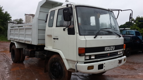 ขายด่วนหกล้อดั้มISUZUROCKY175ดั้มของแท้ยาง900 8น็อตหน้าหลังรีจอง0843923995 0811838154