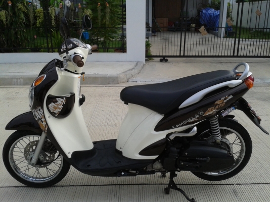 suzuki jelato camouflage 2012  รถ 5000 โล ใหม่มาก