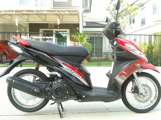 Suzuki Skydrive  2012 รุ่นล่าสุด 125cc  สีแดงดำ วิ่ง 3000 โล