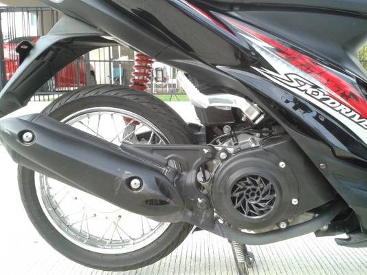 Suzuki Skydrive  2012 รุ่นล่าสุด 125cc  สีแดงดำ วิ่ง 3000 โล