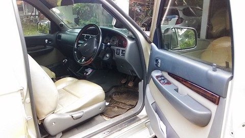 ขาย ford everest 2.5 ขาย ford everest 2.5