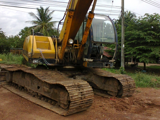 ขายแบ็คโฮ สภาพตามรูป ร่นsumsung se210 เครื่อง HO6C เทอร์โบว์ รถใช้งานปกติครับ(รับแลกรถหกล้อนะครับ) ขายแบ็คโฮ สภาพตามรูป ร่นsumsung se210 เครื่อง HO6C เทอร์โบว์ รถใช้งานปกติครับ(รับแลกรถหกล้อนะครับ)