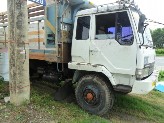 Mitsubishi สายฟ้า ตัวสุดท้าย เบรคใหญ่ เกียร์ลาย เครื่องดี เกียร์ดี