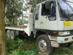 ฮิโน 240 แรง รถเดิมบาง  คัดซี สาย ไม่มีพอง รถอยู่หาดใหญ่