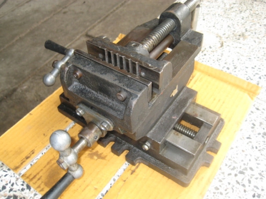 ขายปากกาจับชิ้นงาน4นิ้วเก่าเก็บ 2,500