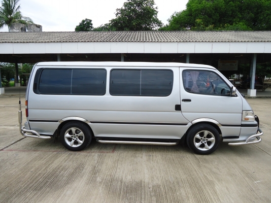 รถตู้  Toyota  hiace ปี 2000  ขับดี ประหยัด เอกสารพร้อมโอน สภาพดี พร้อม
