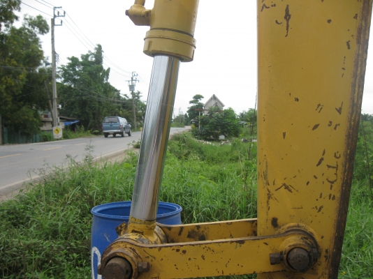 ขายแบคโฮ MITSUBISHE แบบ MS070-2