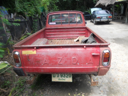 มาสด้า1300  ฝาท้ายเล็ก เครื่อง1300 มีชุดโอนพร้อม เครื่องดี  20000