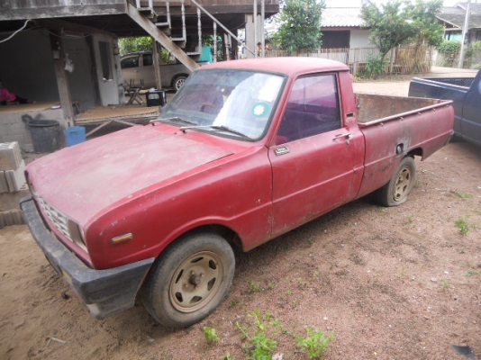 มาสด้า1300  ฝาท้ายเล็ก เครื่อง1300 มีชุดโอนพร้อม เครื่องดี  20000