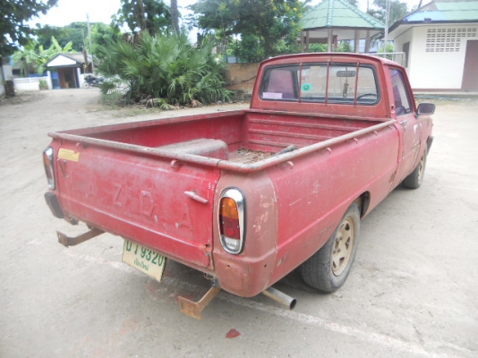 มาสด้า1300  ฝาท้ายเล็ก เครื่อง1300 มีชุดโอนพร้อม เครื่องดี  20000