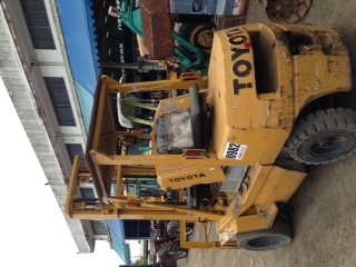 ขายรถฟอร์คลิฟท์ TOYOTA.  3FD30 ,4m,hinge ForK