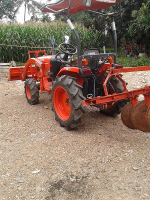 ขายรถไถคูโบต้า B2420 4 WD 2 เพลา พวงมาลัยเพาเวอร์ สวยๆเดิมเหมือนใหม่ ขายรถไถคูโบต้า B2420 4 WD 2 เพลา พวงมาลัยเพาเวอร์ สวยๆเดิมเหมือนใหม่