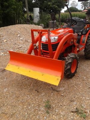 ขายรถไถคูโบต้า B2420 4 WD 2 เพลา พวงมาลัยเพาเวอร์ สวยๆเดิมเหมือนใหม่ ขายรถไถคูโบต้า B2420 4 WD 2 เพลา พวงมาลัยเพาเวอร์ สวยๆเดิมเหมือนใหม่