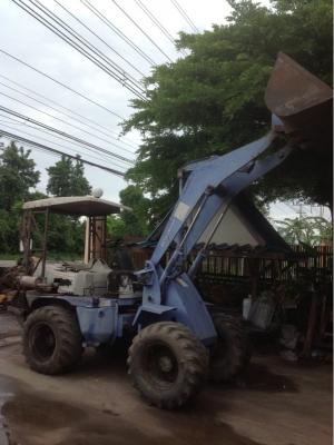 รถตัก ยี้ห้อ มิตซูบิชิ ws410 สภาพพร้อมใช้งาน  ติดต่อคุณไก่ 0861237456