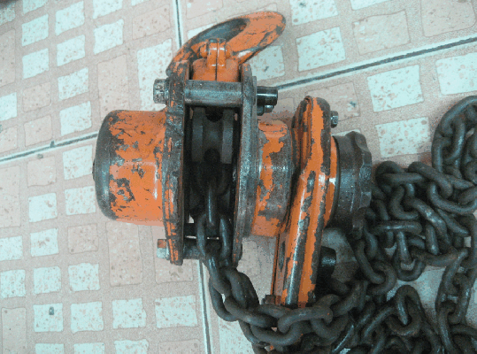 ขายรอกดึง (กํามะลอ ) VITAL 1.6 TON  MODEL 15 CHAIN V-7.1 MADE IN JAPAN