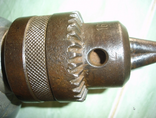 ขายสว่านไฟฟ้ารอบช้า makita 16mm.(5หุน) รุ่น 6016 (480w.)