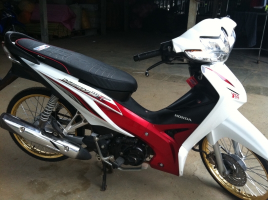 ขายHonda wave 100i 2013วิ่งน้อย ขายHonda wave 100i 2013วิ่งน้อย