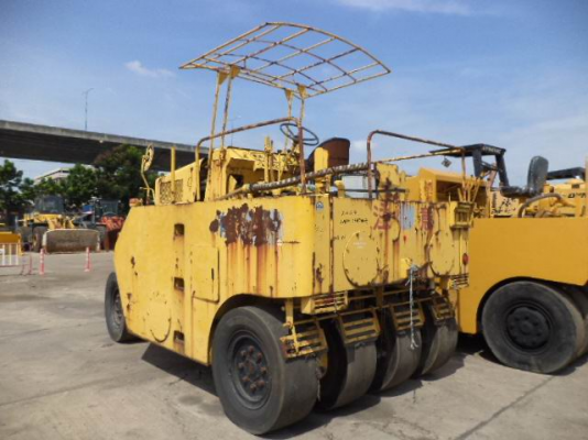 ขายด่วนรถบดล้อยาง7ล้อWATANABE WP15WE ตามสภาพ เก่าญี่ปุ่น