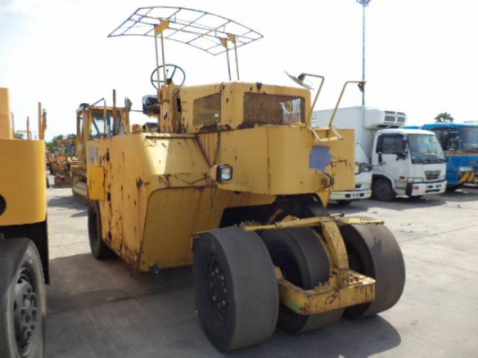 ขายด่วนรถบดล้อยาง7ล้อWATANABE WP15WE ตามสภาพ เก่าญี่ปุ่น