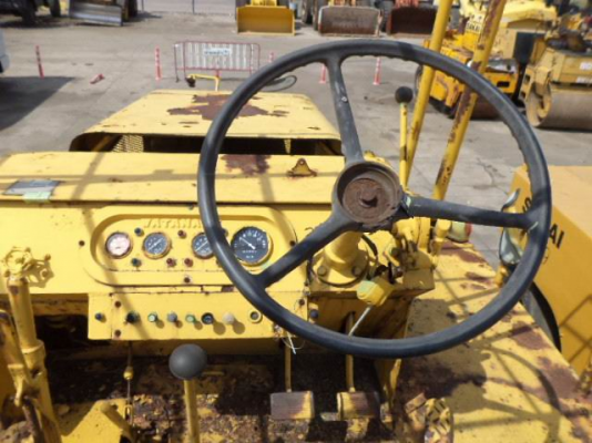 ขายด่วนรถบดล้อยาง7ล้อWATANABE WP15WE ตามสภาพ เก่าญี่ปุ่น