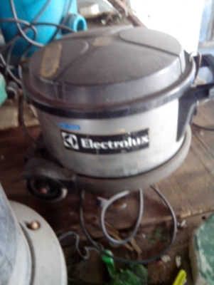 เครื่องดูดฝุ่น เครื่องดูดฝุ่น