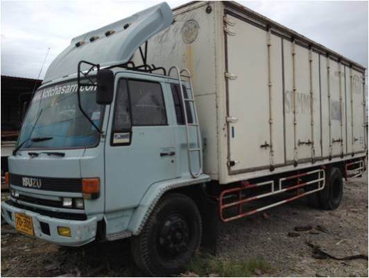 ขายรถบรรทุก 6 ล้อ ISUZU มือสอง สภาพดี