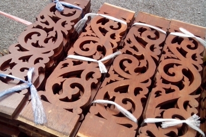 ไม้สักฉลุลาย