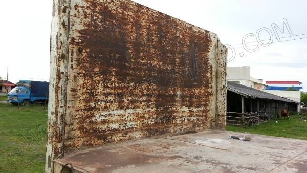 หางพื้นเรียบลูกพ่วง