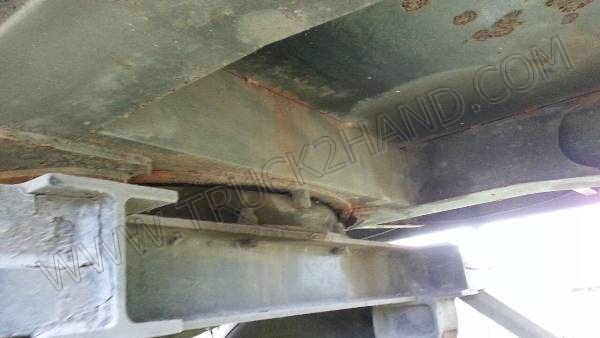 หางพื้นเรียบลูกพ่วง