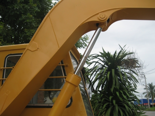 ขายแบคโฮ sumitomo แบบ LS-1600J