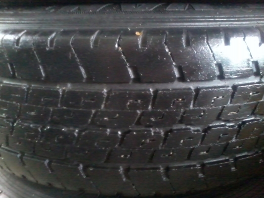 ขายแม็กซ์ISUZU 6รู ขอบ 15 พร้อมยาง 1ชุดค่ะ ขายแม็กซ์ISUZU 6รู ขอบ 15 พร้อมยาง 1ชุดค่ะ