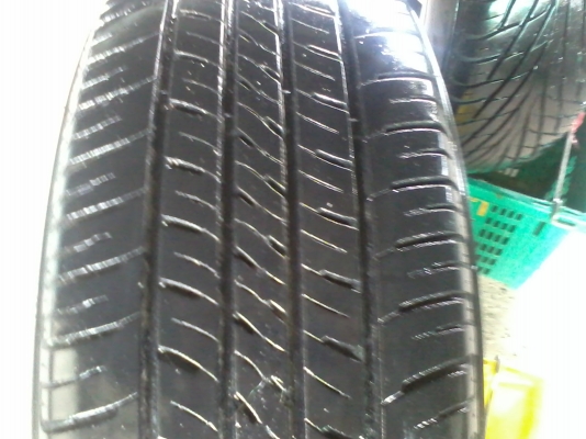 ขายแม็กซ์ ISUZU 6รู ขอบ15พร้อมยาง1ชุดค่ะ ลดราคาค่ะเหลือ 6500 บาท