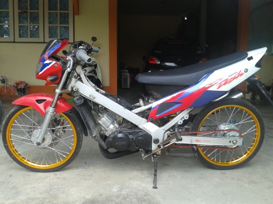 ขาย Honda Nova Dash