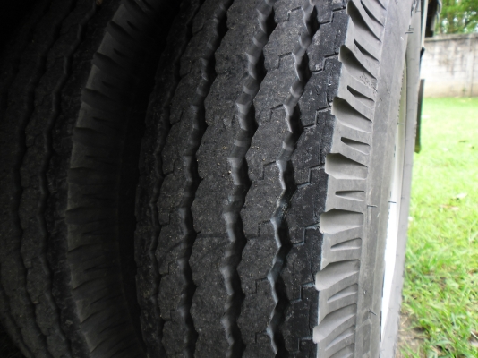 ขาย 6 ล้อ NKR-130 เทอร์โบว์ รถห้าง ปี 44 / 2001 สวยๆ ครับ ขาย 6 ล้อ NKR-130 เทอร์โบว์ รถห้าง ปี 44 / 2001 สวยๆ ครับ