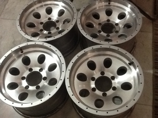 ขายล้อหยดน้ำ 6 รู ............ สวยๆ เชิญครับ