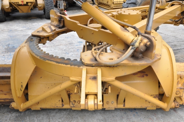 CATERPILLAR  140 G  SN  72V15673