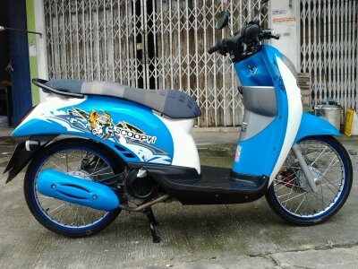 ขายhonda scoopy i สภาพสวยเครื่องดี ต่อรองได้นิดหน่อครับ