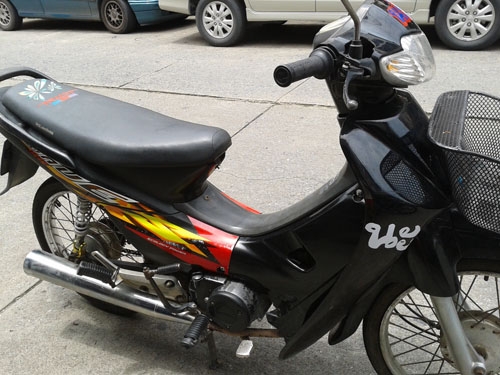 wave100ปี46 สีดำ เครื่องดีเดิมๆเอกสารครบ ชุดสีสด สนใจมาลองขับได้จ้า