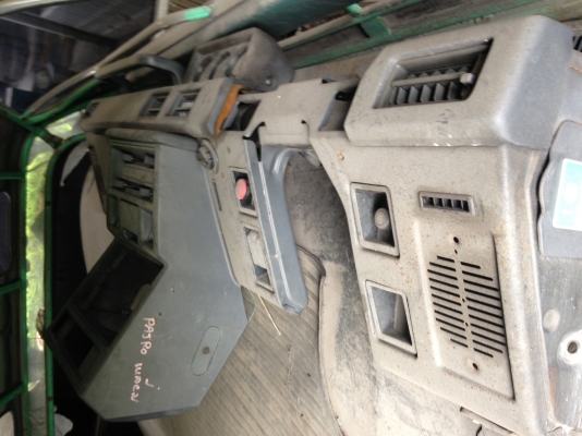 คอนโซล เรือนไมล์ สวิทเเอร์ ช่องเเอร์ เกะ ปาเจโร่เหลี่ยม