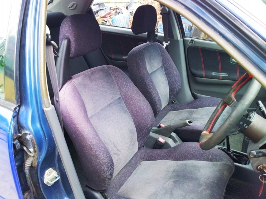 Civic เครื่อง v-tec พร้อมโอน ไม่แพง Civic เครื่อง v-tec พร้อมโอน ไม่แพง